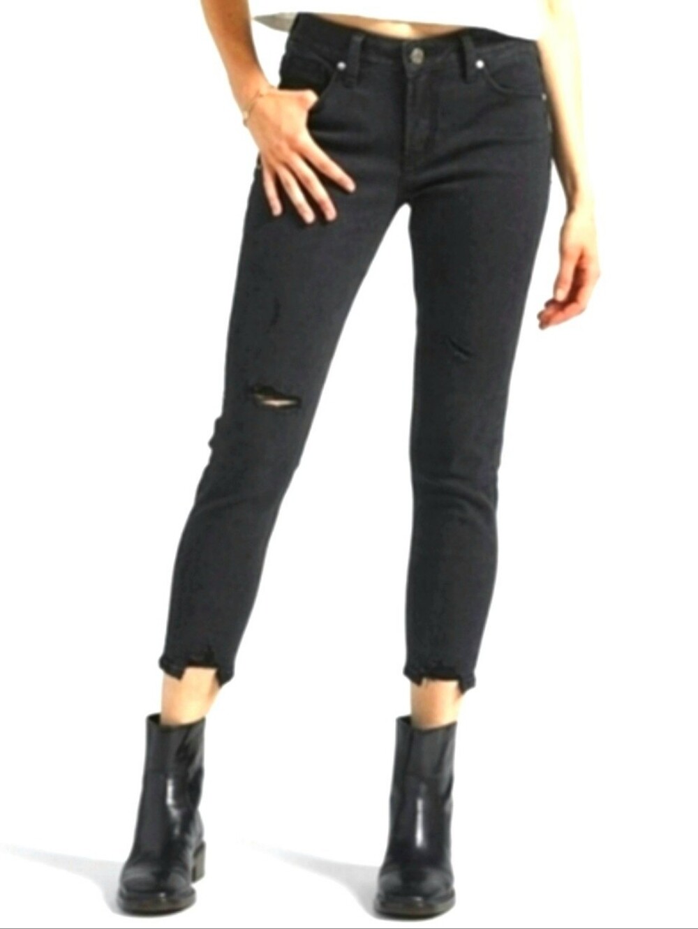 Silver Avery Skinny Crop Ankle Jeans Distressed High Rise Raw Hem Stretch Black